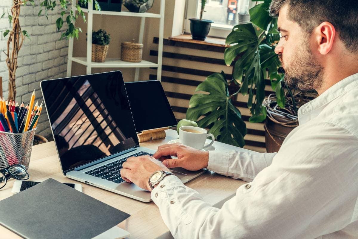 Dijital Dünyanın Sosyal Medya Gündemini Tartışma Alanı