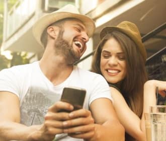 Tatlı Sohbetlim: Kalbime Sıcaklık, Ruhuma Huzur Veren Dostluk Tatlı Sohbetlim: Kalbime Sıcaklık, Ruhuma Huzur Veren Dostluk