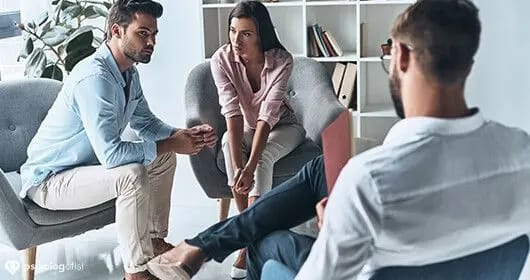 Kısa sohbetler bile ömür boyu iz bırakabilir