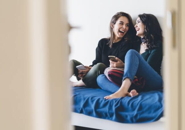 Sohbet Odalarının Mobil Dünyasında Yeni Bir Boyut Sohbet Odalarının Mobil Dünyasında Yeni Bir Boyut