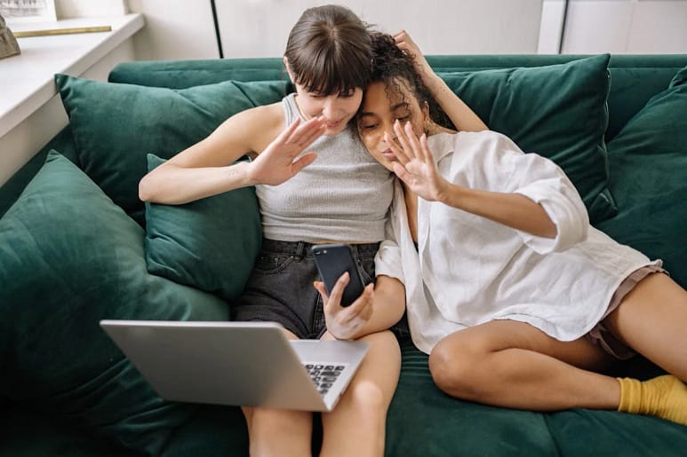 Balım Sohbet: Sıcacık Muhabbetlerin Yeni Adresi Balım Sohbet: Sıcacık Muhabbetlerin Yeni Adresi