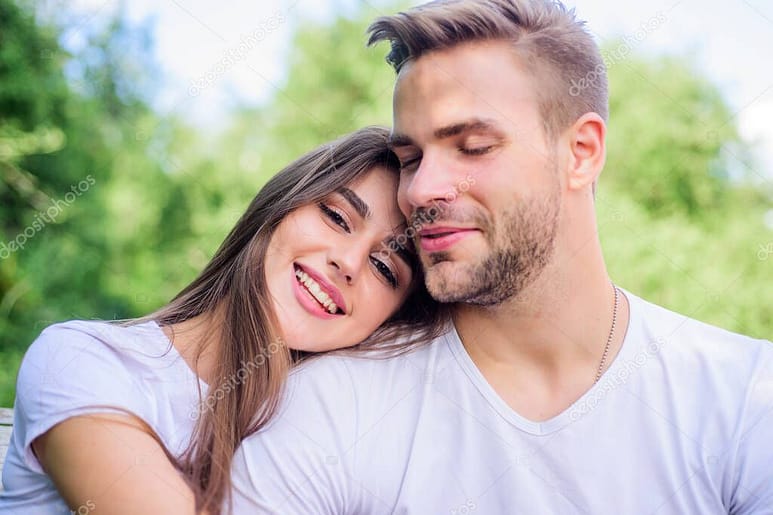 Doyasıya Sohbet: Kelimelerin İçtenlikte Buluştuğu Sonsuz Yolculuk Doyasıya Sohbet: Kelimelerin İçtenlikte Buluştuğu Sonsuz Yolculuk