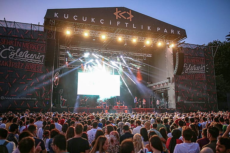 Sohbetaski.net ile Müzik Tutkusu Sohbet Chat Dünyasında Buluşuyor Sohbetaski.net ile Müzik Tutkusu Sohbet Chat Dünyasında Buluşuyor