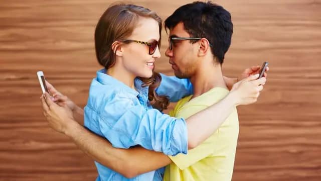 Bizde Sohbet Seviyeli ve Samimi Sohbetin Adresi